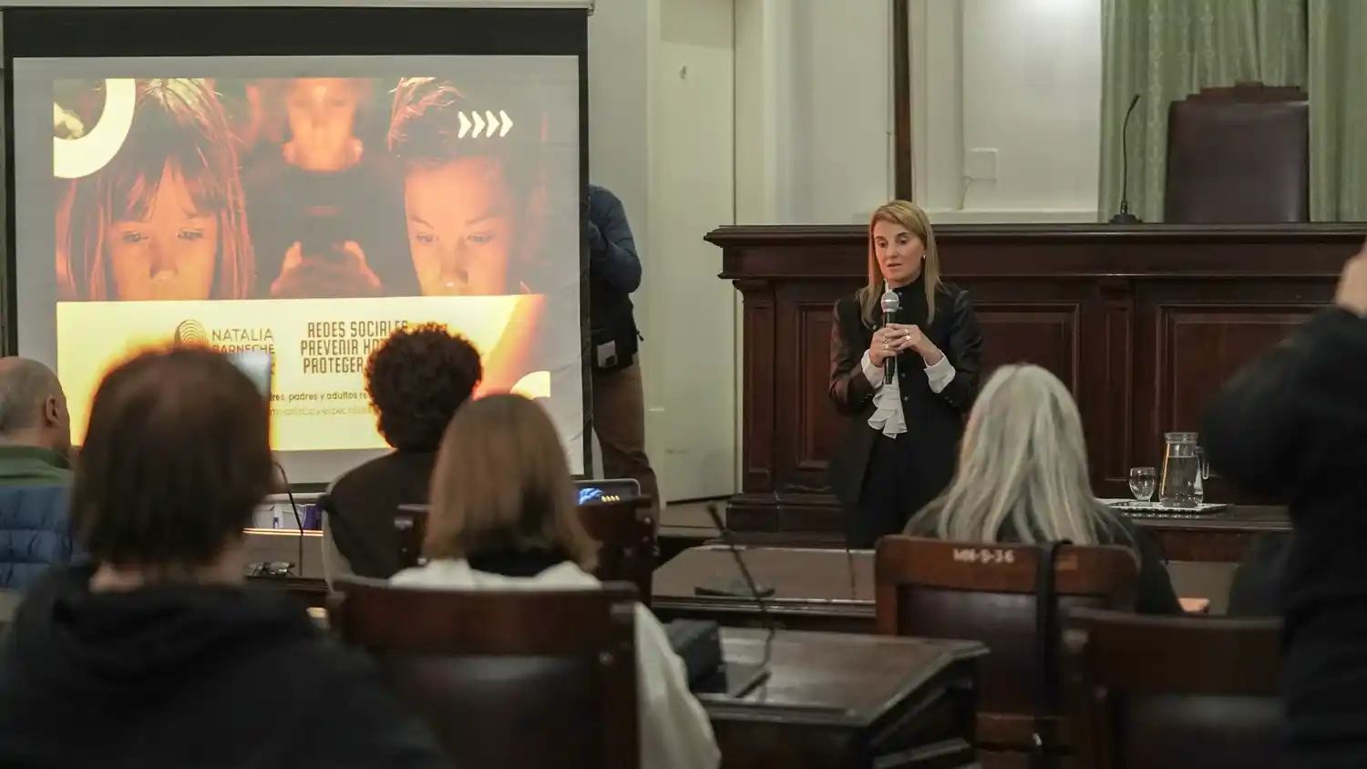 Natalia Barneche. La licenciada llevó adelante la charla informativa