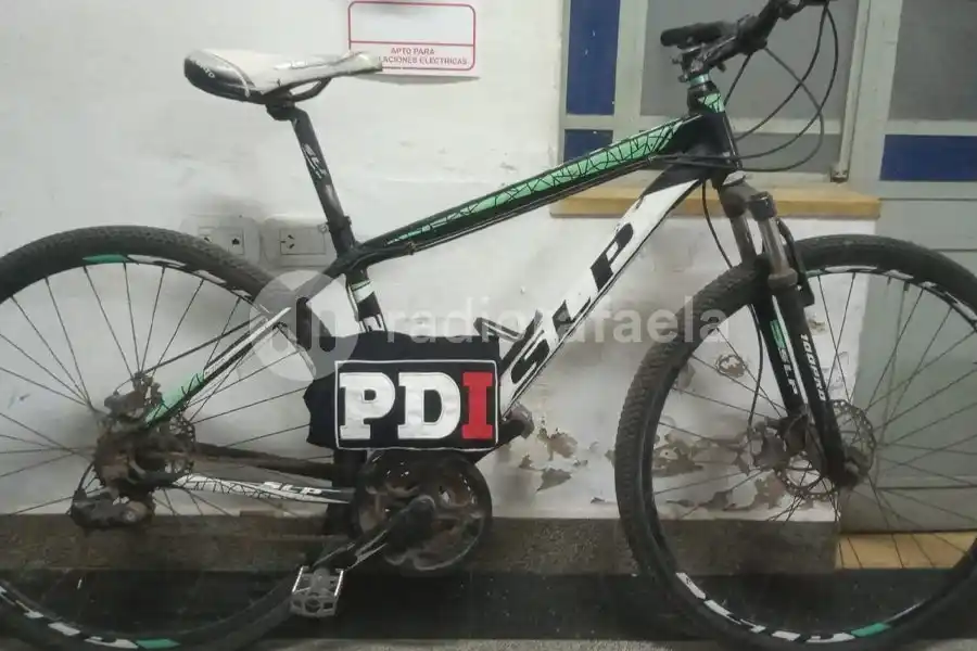 En una requisa, la PDI recuperó una bicicleta robada en febrero