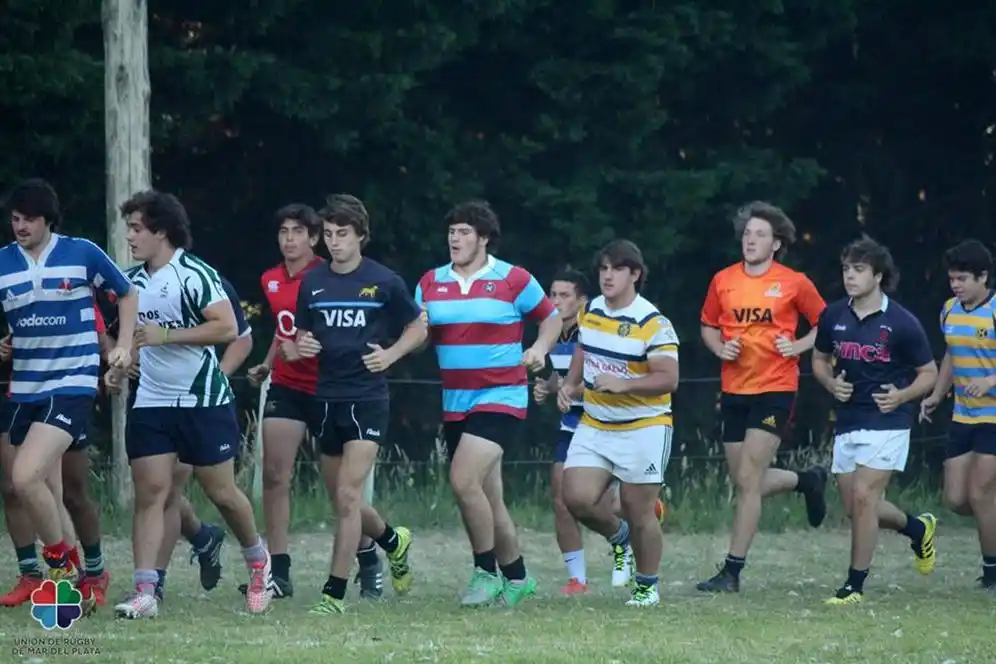 El seleccionado juvenil inició  la pretemporada con tandilenses