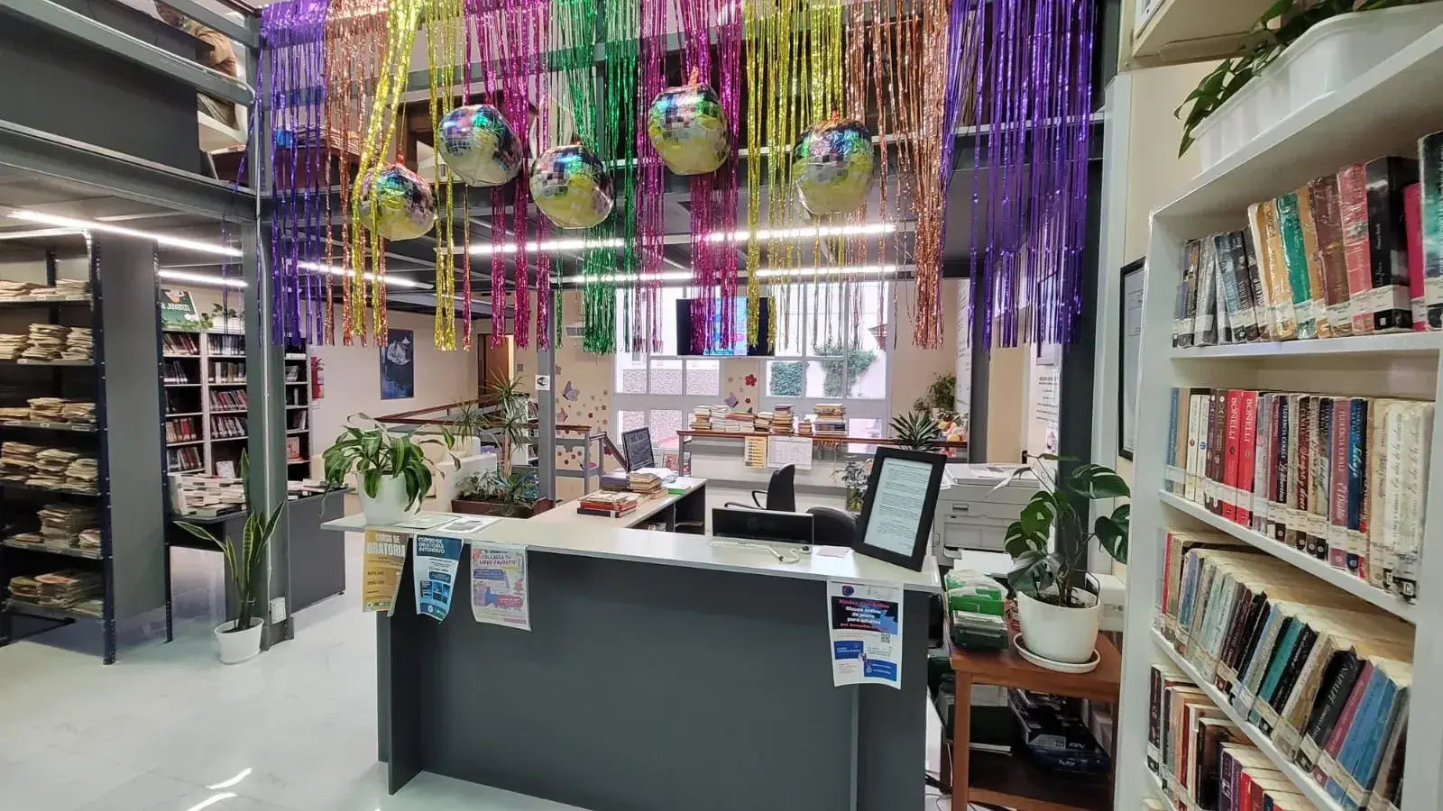 Para los chicos y sus familias. La Biblioteca Vicente P. Cacuri, del Sindicato Empleados de Comercio, inició el lunes sus actividades de vacaciones de invierno