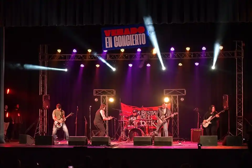 Venado en concierto.