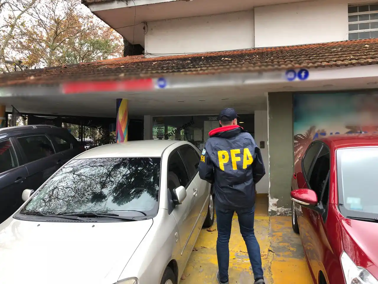Policía Federal secuestró tres autos importados en una agencia de Provincia ingresados ilegalmente