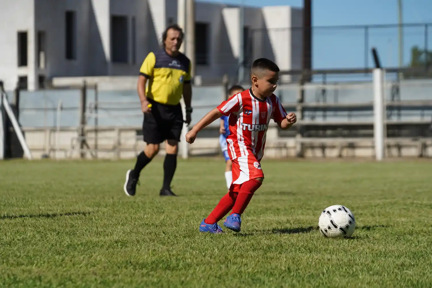 Jornada sabatina a puro fútbol.