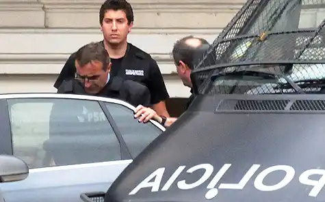 “Ella misma tira abajo la coacción”