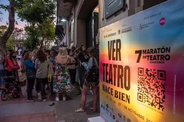 Continúa la séptima “maratón de teatro” en el Brazzola