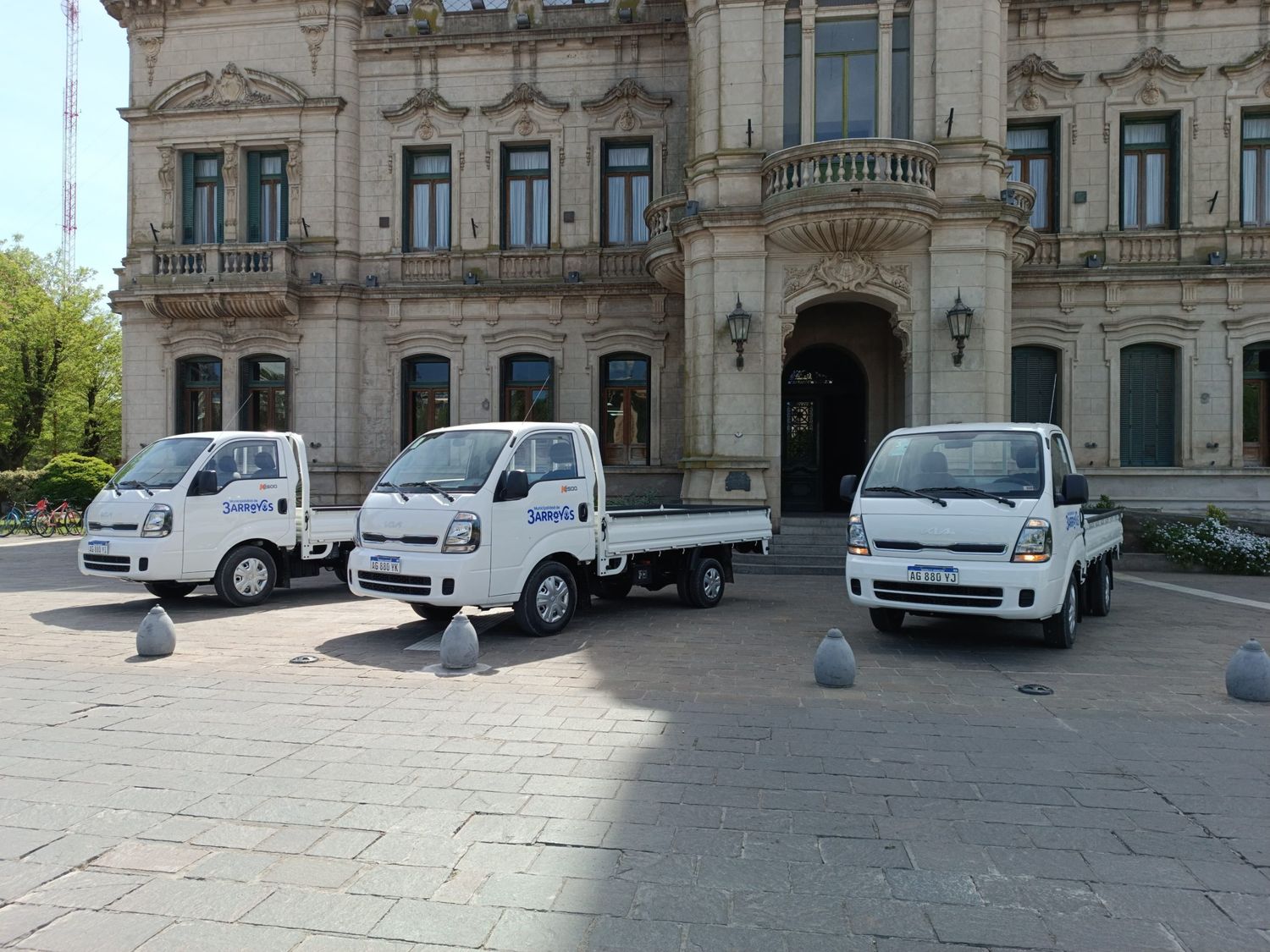 Tres Arroyos invirtió en equipamiento para mejoras de servicios urbanos