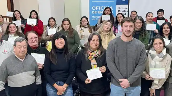 Se entregaron certificados a participantes del curso de Moldería Textil