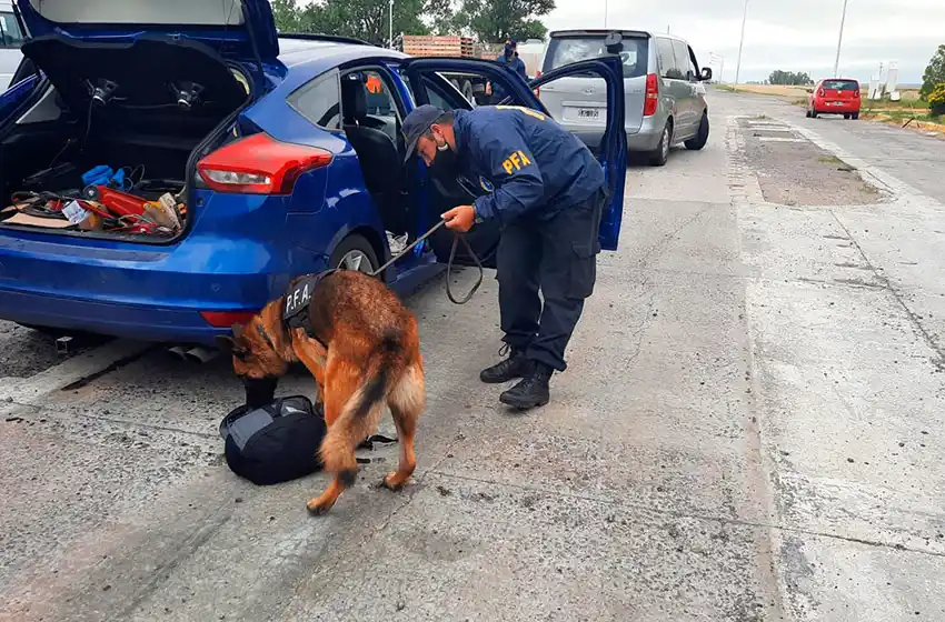 Azul: intensifican los controles policiales