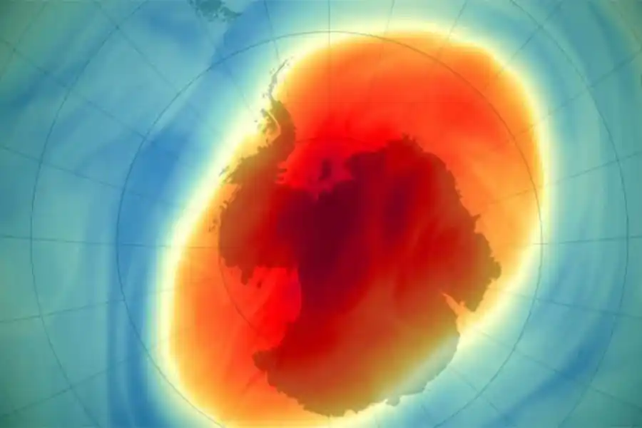 Una imagen de la NASA del estado del agujero de la capa de ozono en octubre de 2022.