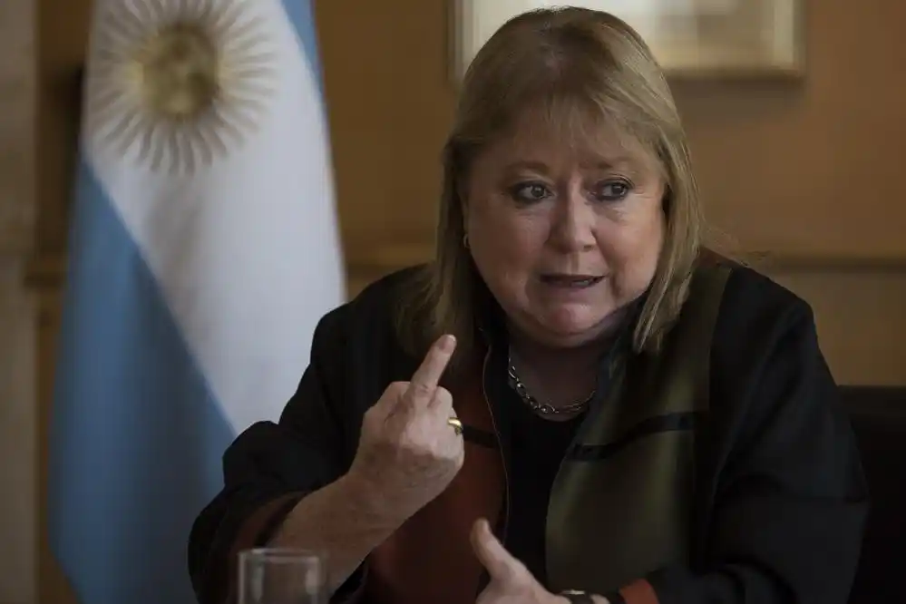 Malcorra se refirió a las maniobras militares en Malvinas