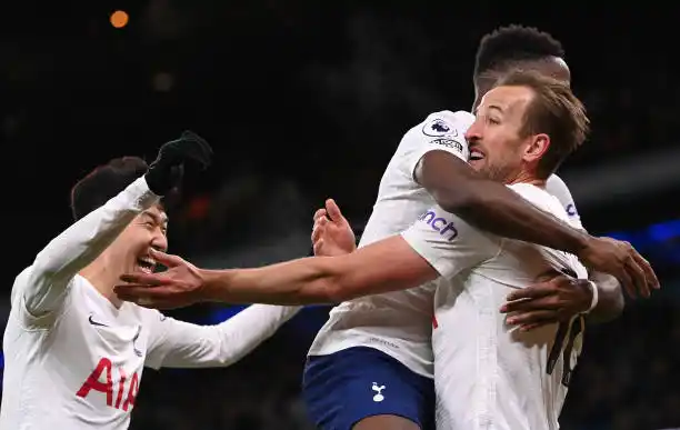 Tottenham frenó a Manchester City