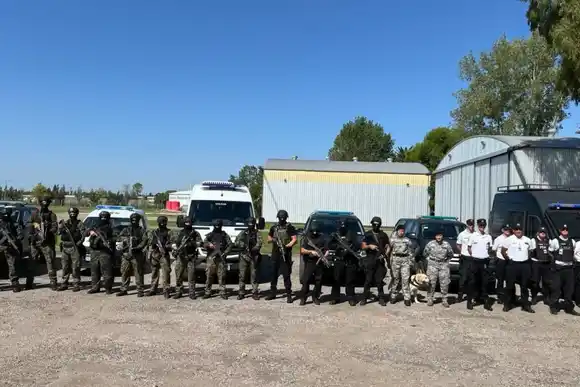 Más de 450 agentes llegaron a Rosario en las últimas horas