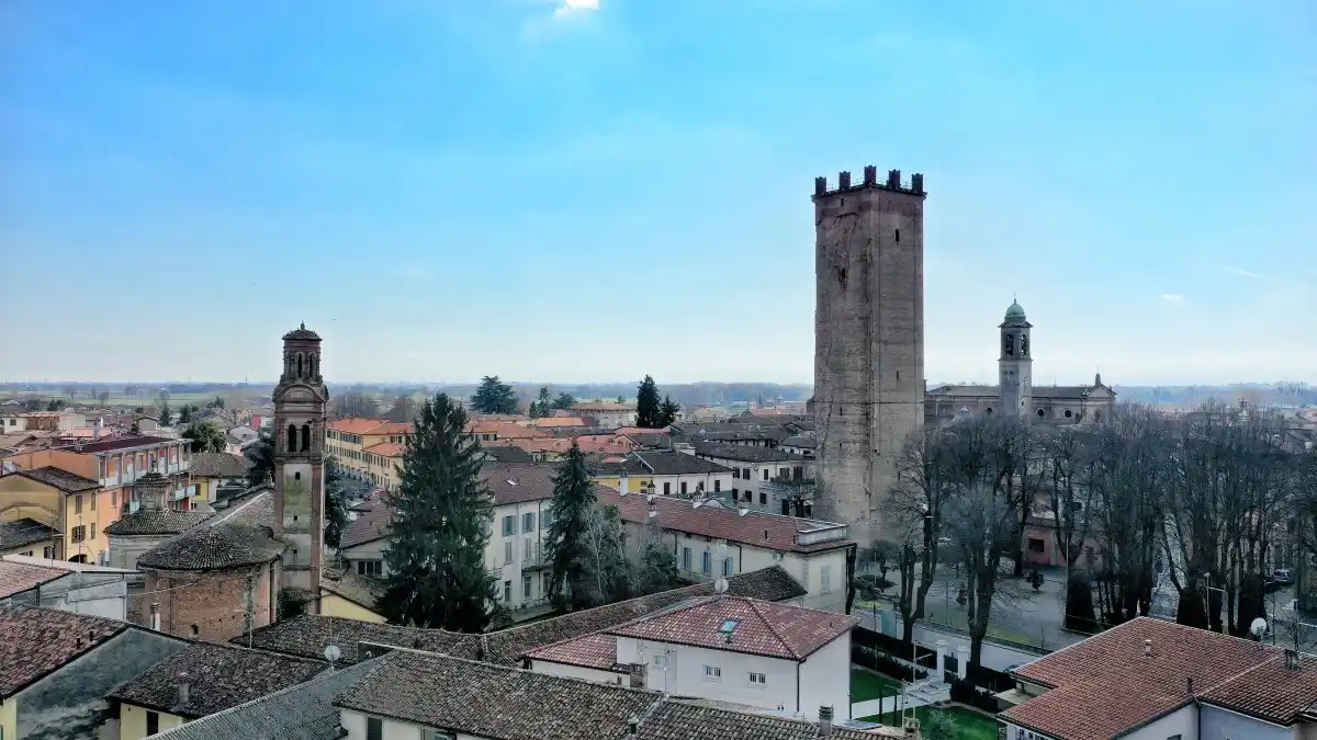 En el corazón de la pandemia. Castelleone tiene 9500 habitantes y está ubicada en la región de Lombardía, a 60 kilómetros de Milán. 