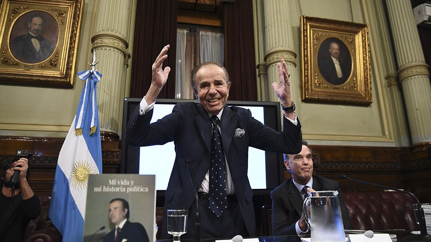 Volvieron a internar a Menem dos días después de salir de un sanatorio