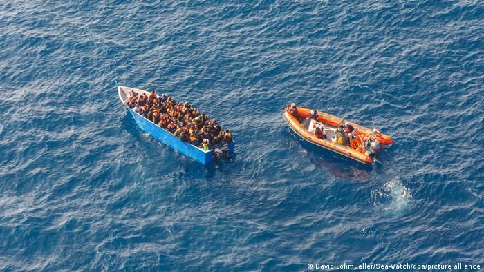 En Túnez se hundieron dos embarcaciones y mueren 14 migrantes