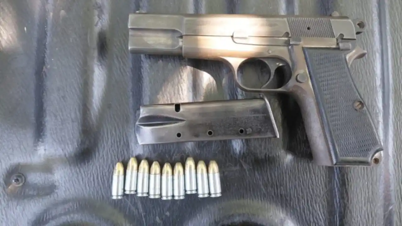 Dos adolescentes detenidos por efectuar disparos en barrio España y Hospitales