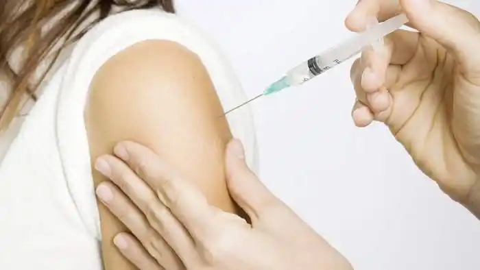 Un estudio confirma que  la vacuna del covid afectó  la menstruación de muchas mujeres