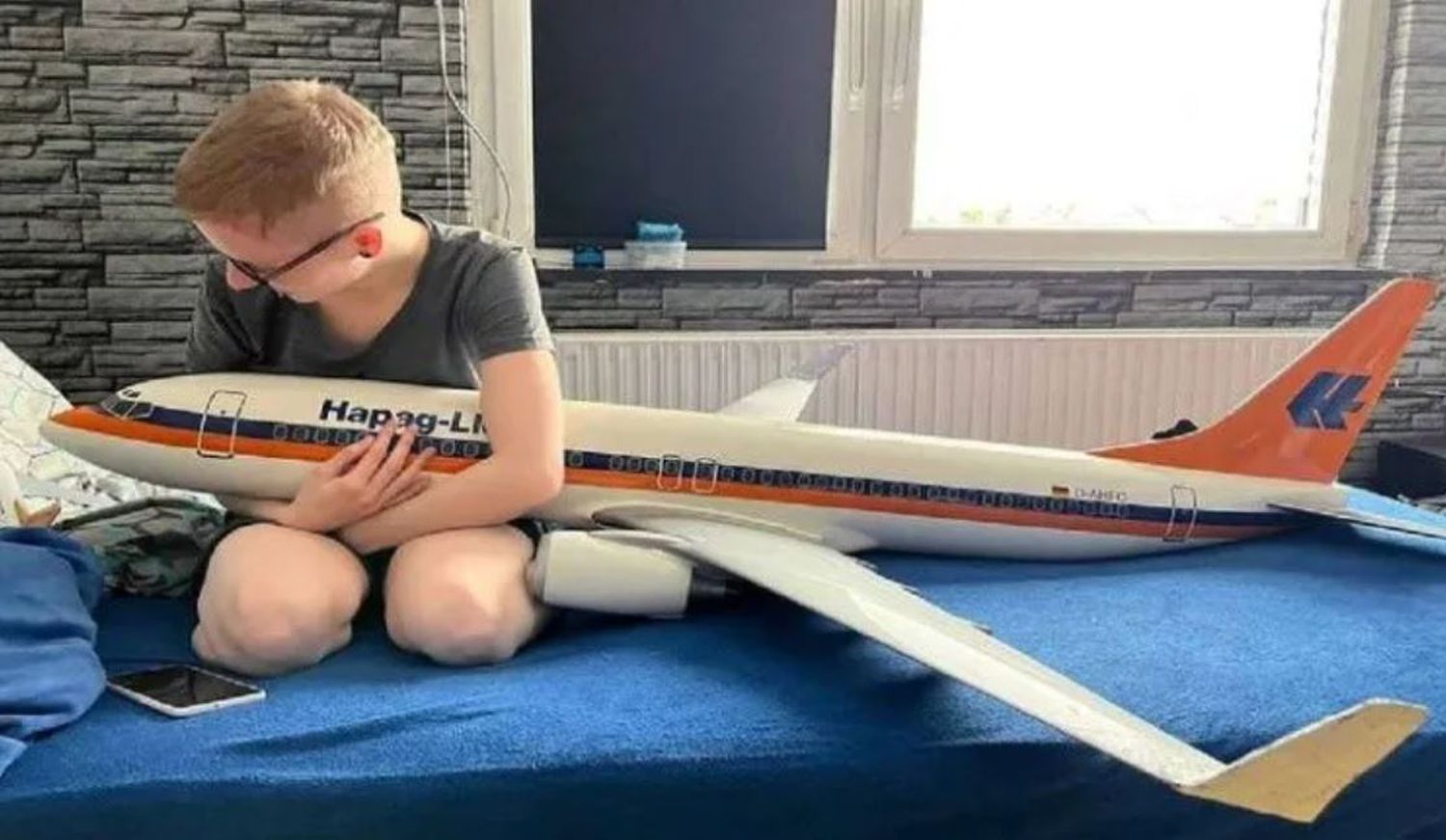 avion - 1