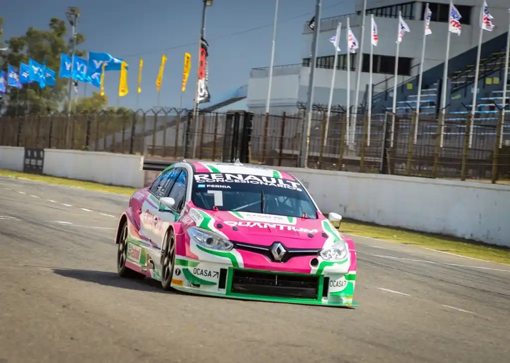 Leonel Pernía irá por su segunda victoria en Rafaela.