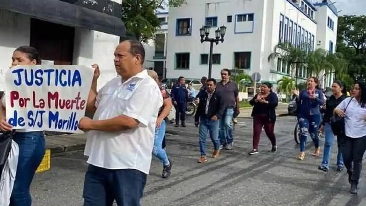 LO GOLPEARON HASTA MATARLO: familia de policía detenido en  Portuguesa exige justicia