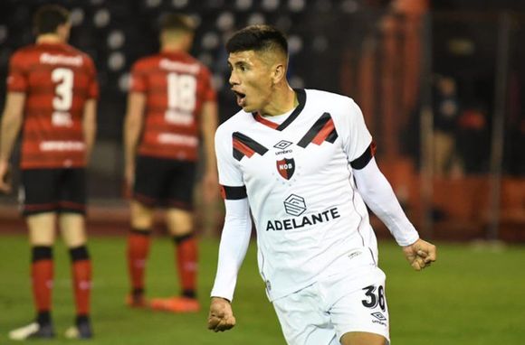 Nicolás Castro está en el radar de un importante equipo alemán y en Newells evaluarán la oferta