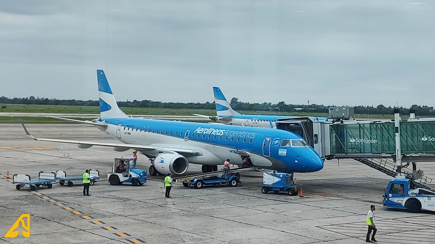 Muere un pasajero de un vuelo de Aerolíneas Argentinas que debía partir de Córdoba a Salta