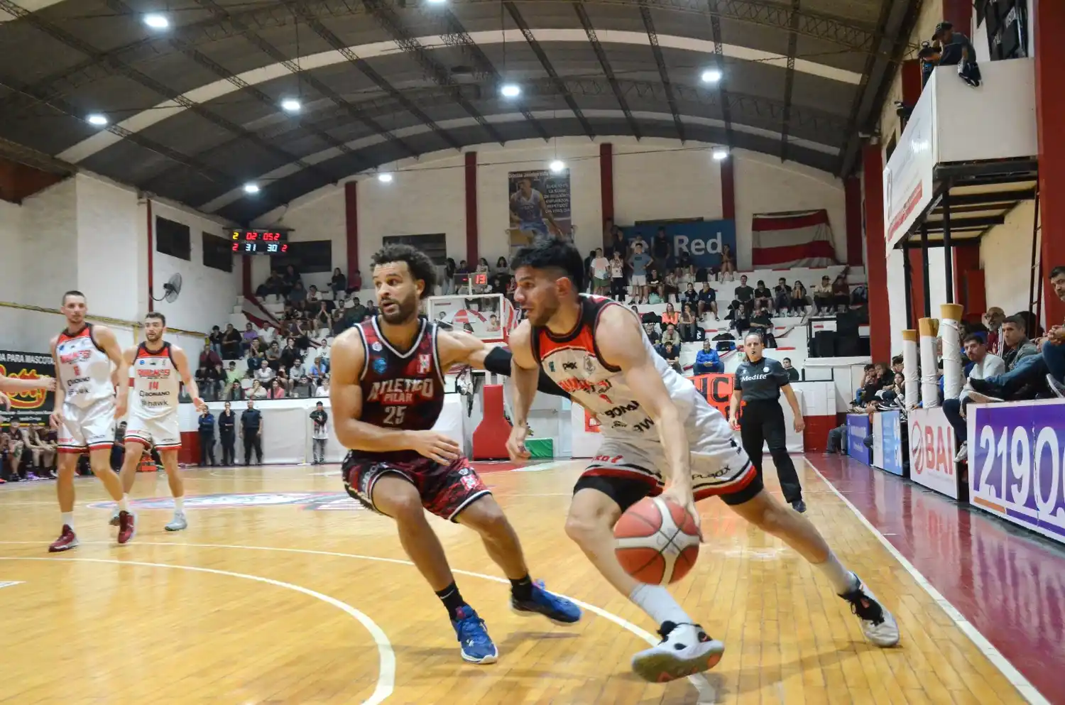 Quilmes se quedó sin cierre y perdió con Atlético Pilar