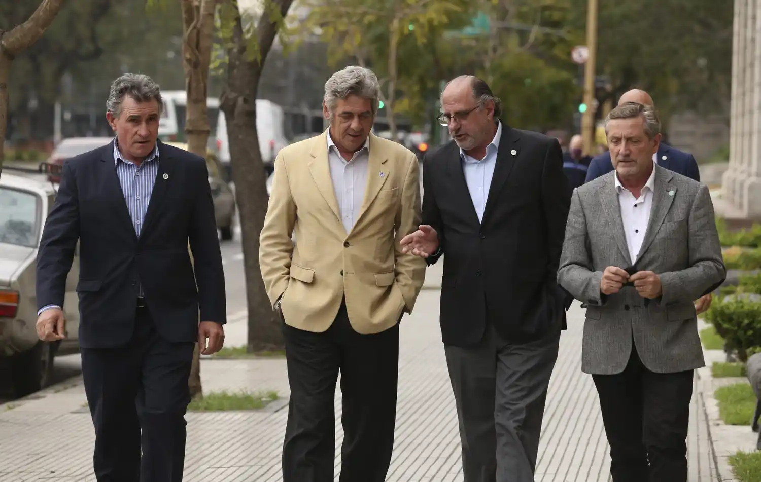 Los presidentes de Federación Agraria (FAA), Carlos Achetoni; Sociedad Rural (SRA), Nicolás Pino; Confederaciones Rurales (CRA), Jorge Chemes; y Coninagro, Elbio Laucirica conducen la Mesa de Enlace.