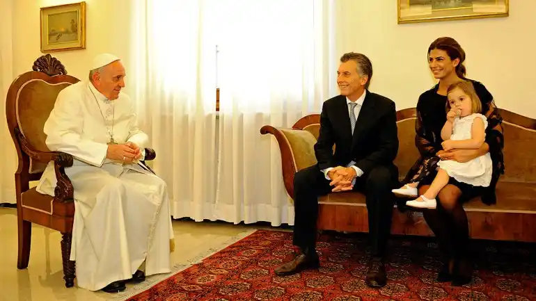 Macri viaja a Roma para reunirse con el Papa Francisco