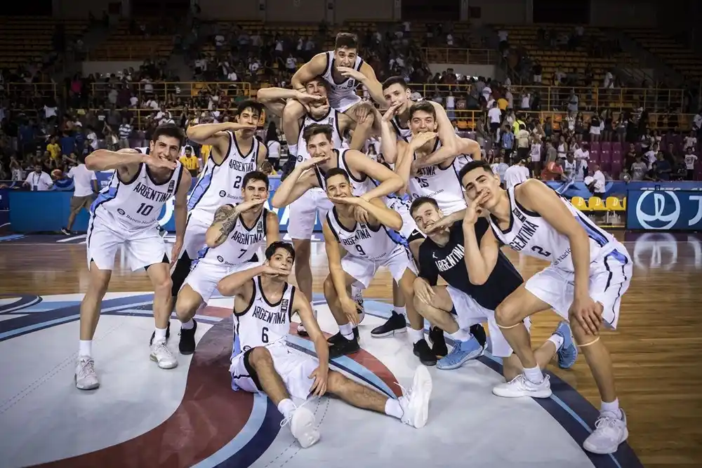 Gran victoria de Argentina sobre Grecia para mantener el invicto en el Mundial U19