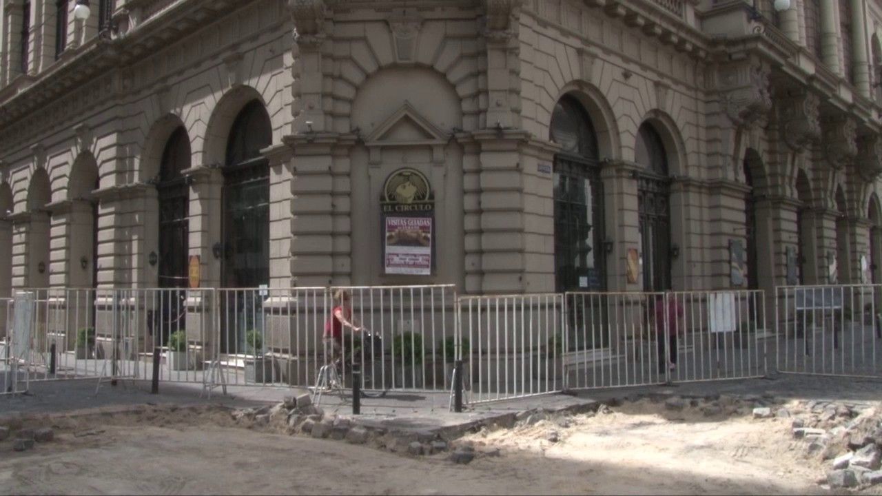 Comenzó la remodelación del entorno del Teatro El Círculo