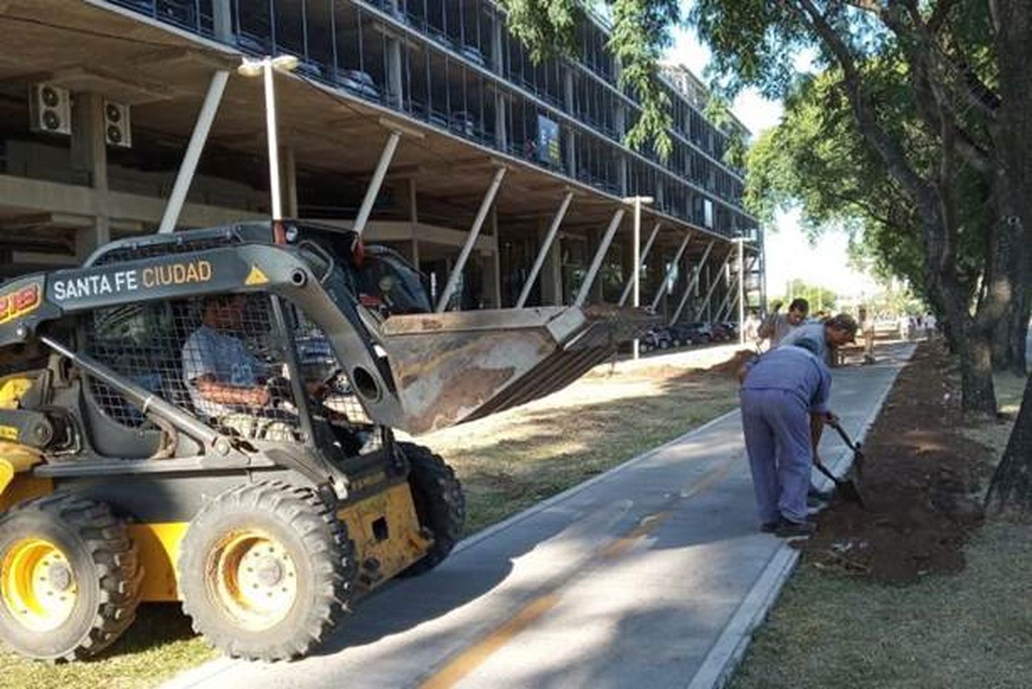 La Municipalidad trabaja en la puesta en valor de bicisendas y ciclovías