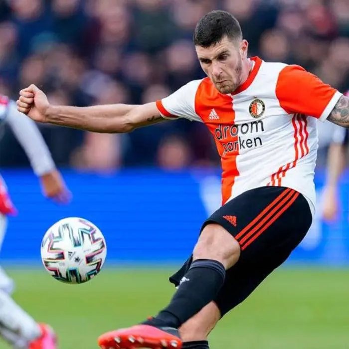 Marcos Senesi podría pasar de Holanda a la Liga Inglesa con Bielsa