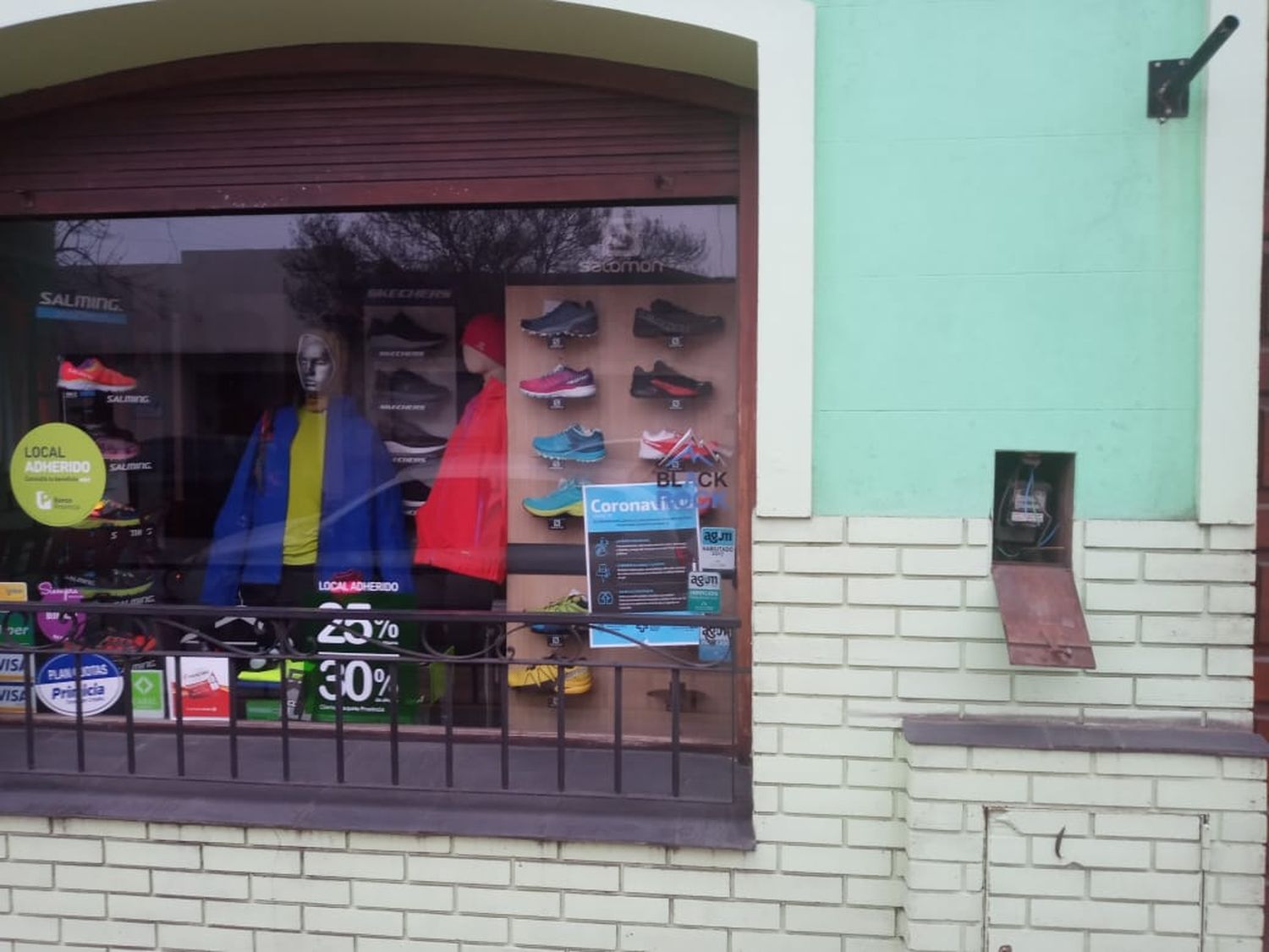 Aprehendieron al sujeto que vandalizaba medidores para robar en comercios