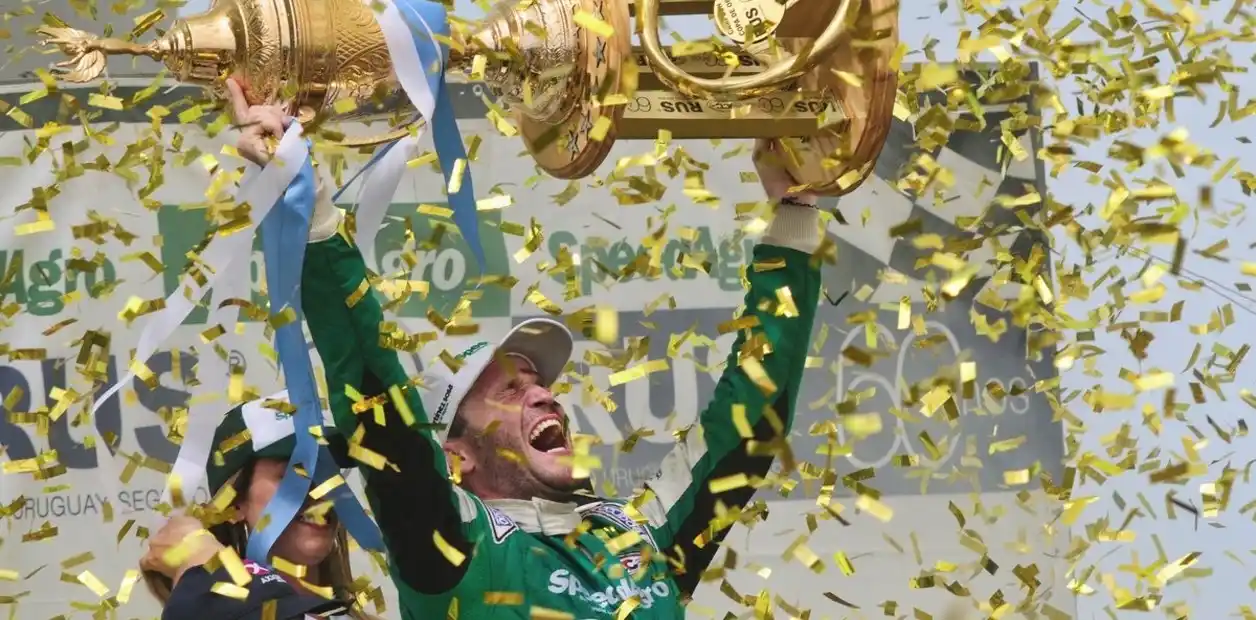 Agustín Canapino se consagró campeón del Turismo Carretera