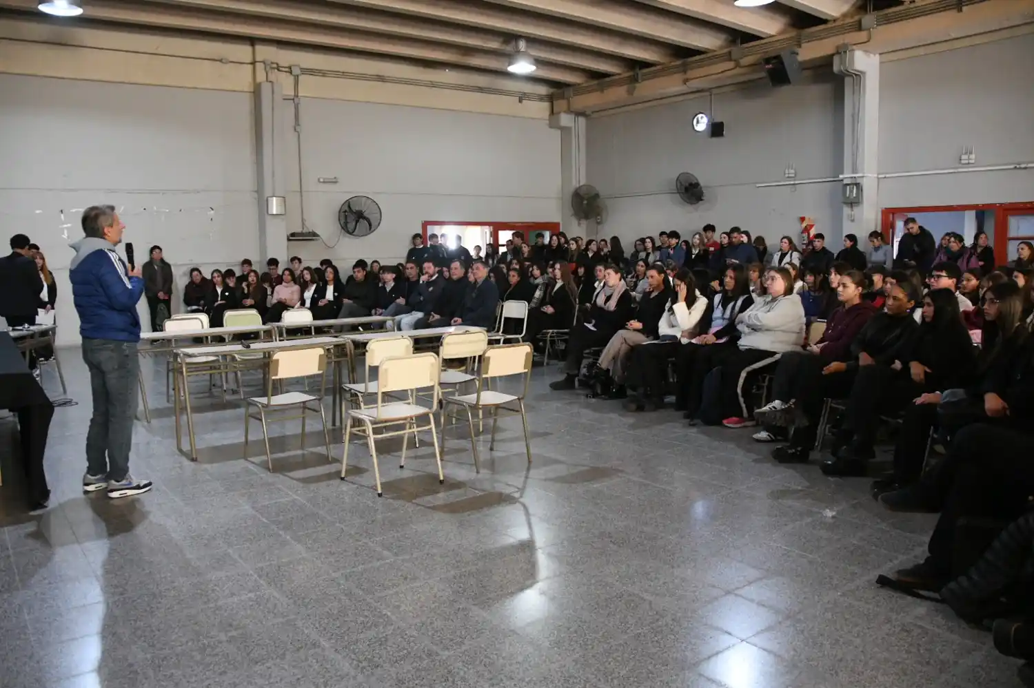 espacio jóvenes