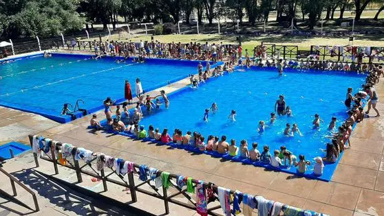 Talleres de natación en pleno