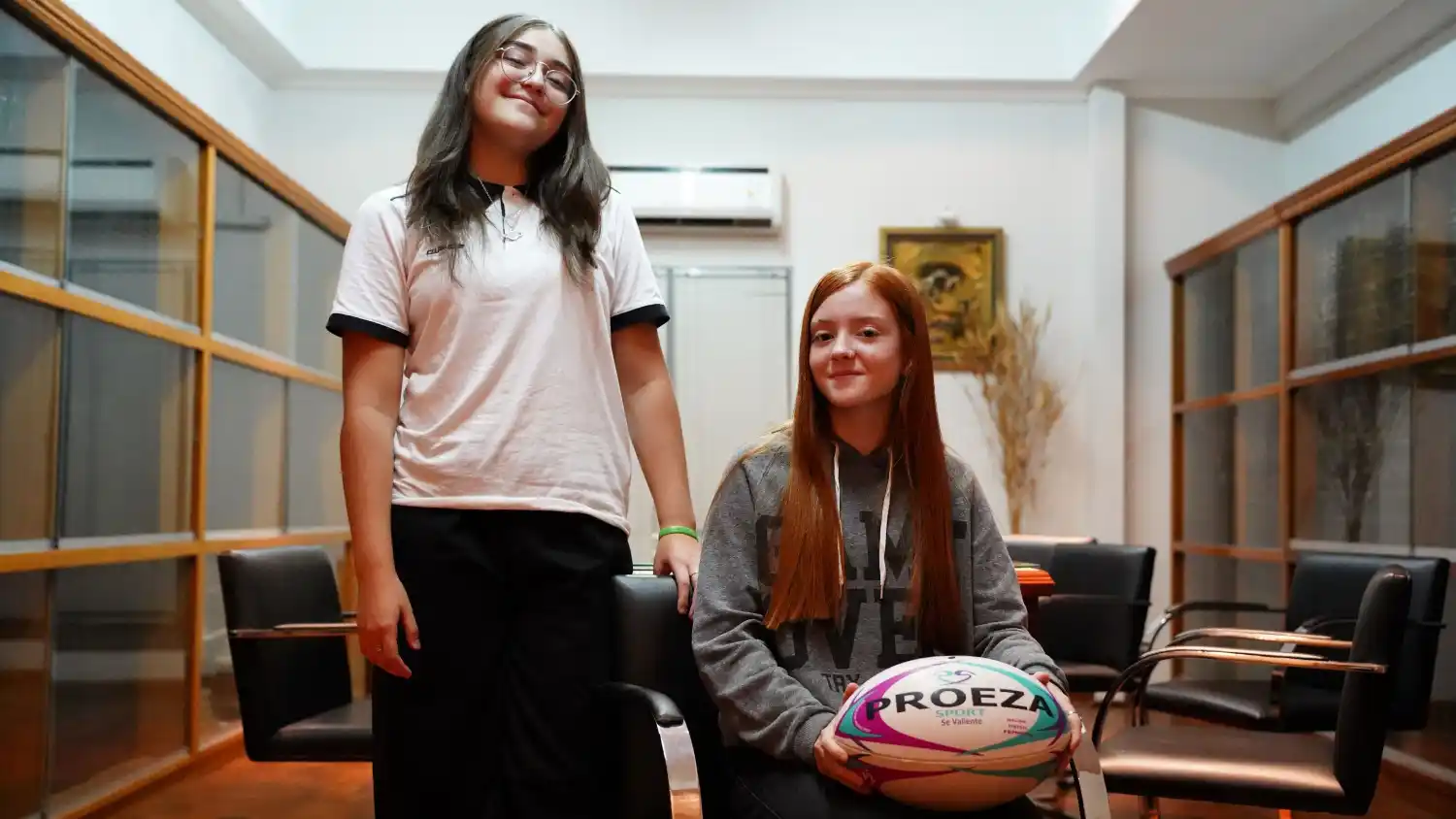 Bella Massa (izquierda) y Guadalupe Bischoff (derecha).