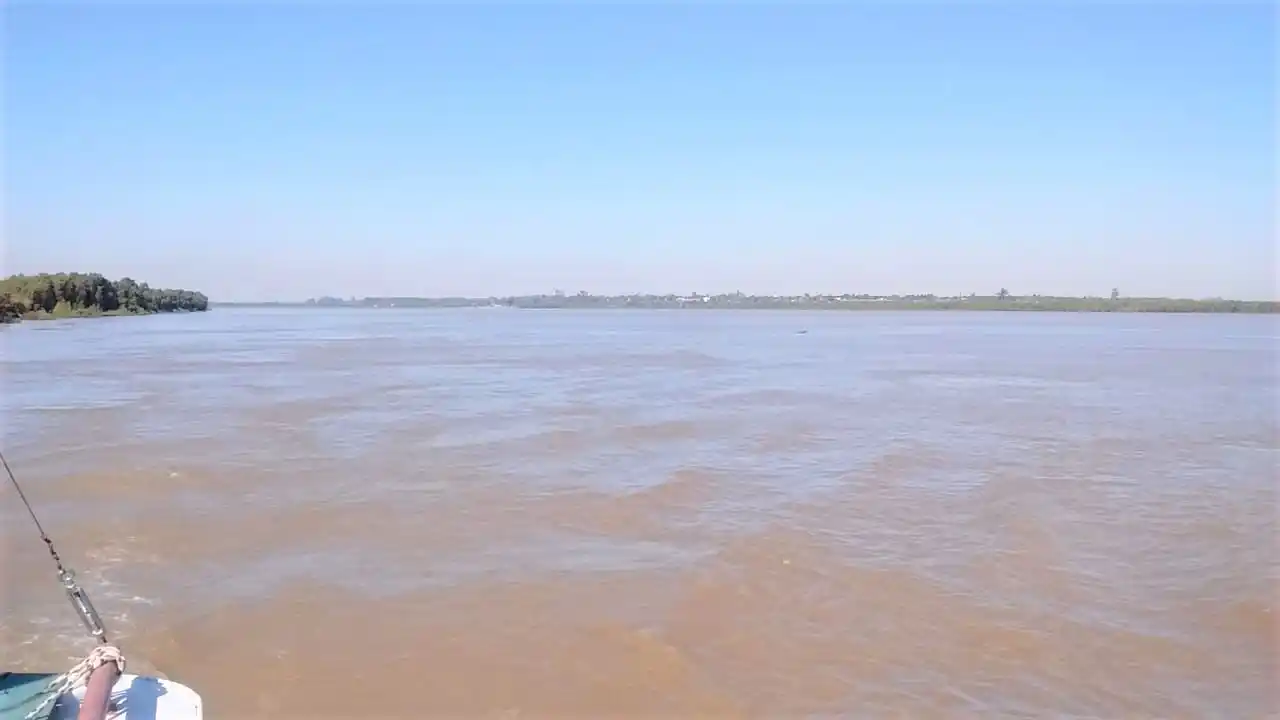 Ecocidio: el viento trajo humo de focos en Zárate y también arde el Basural