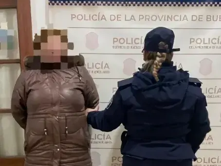 La mujer fue trasladada a la Comisaría.