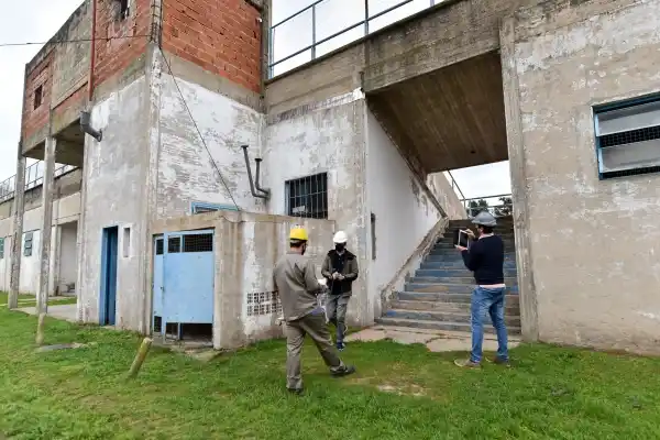 Comenzó el estudio estructural del polideportivo municipal de Chascomús para iniciar la obra de remodelación