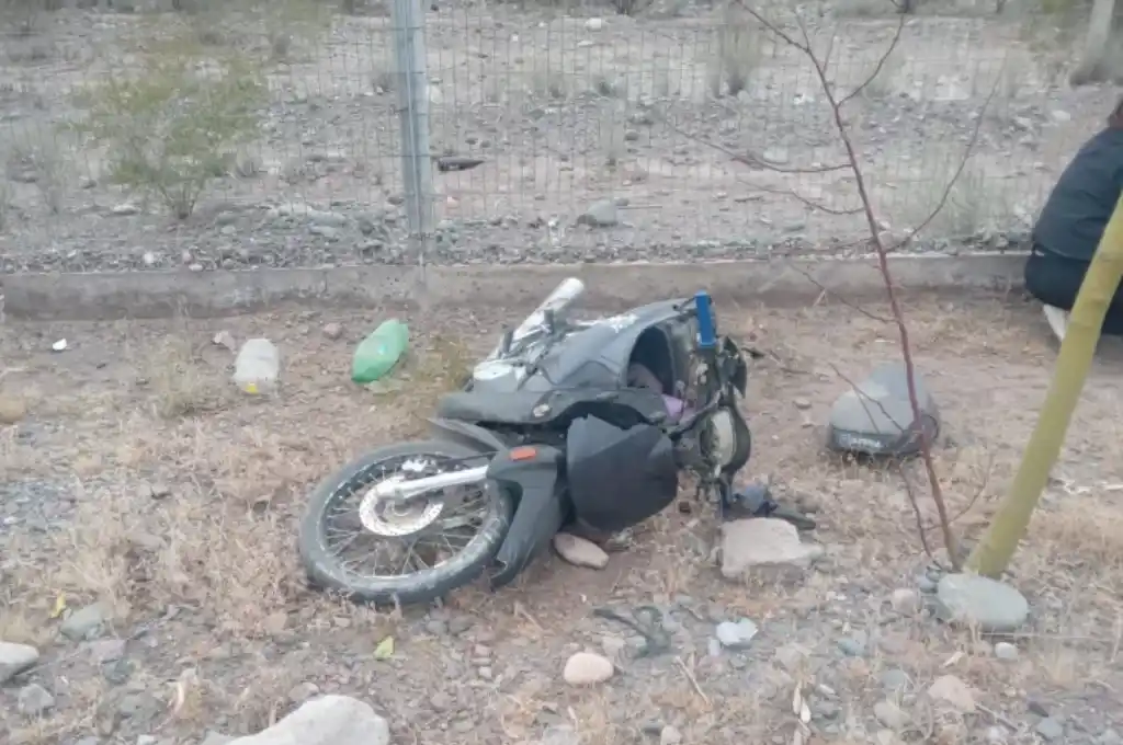 La moto involucrada en el accidente.