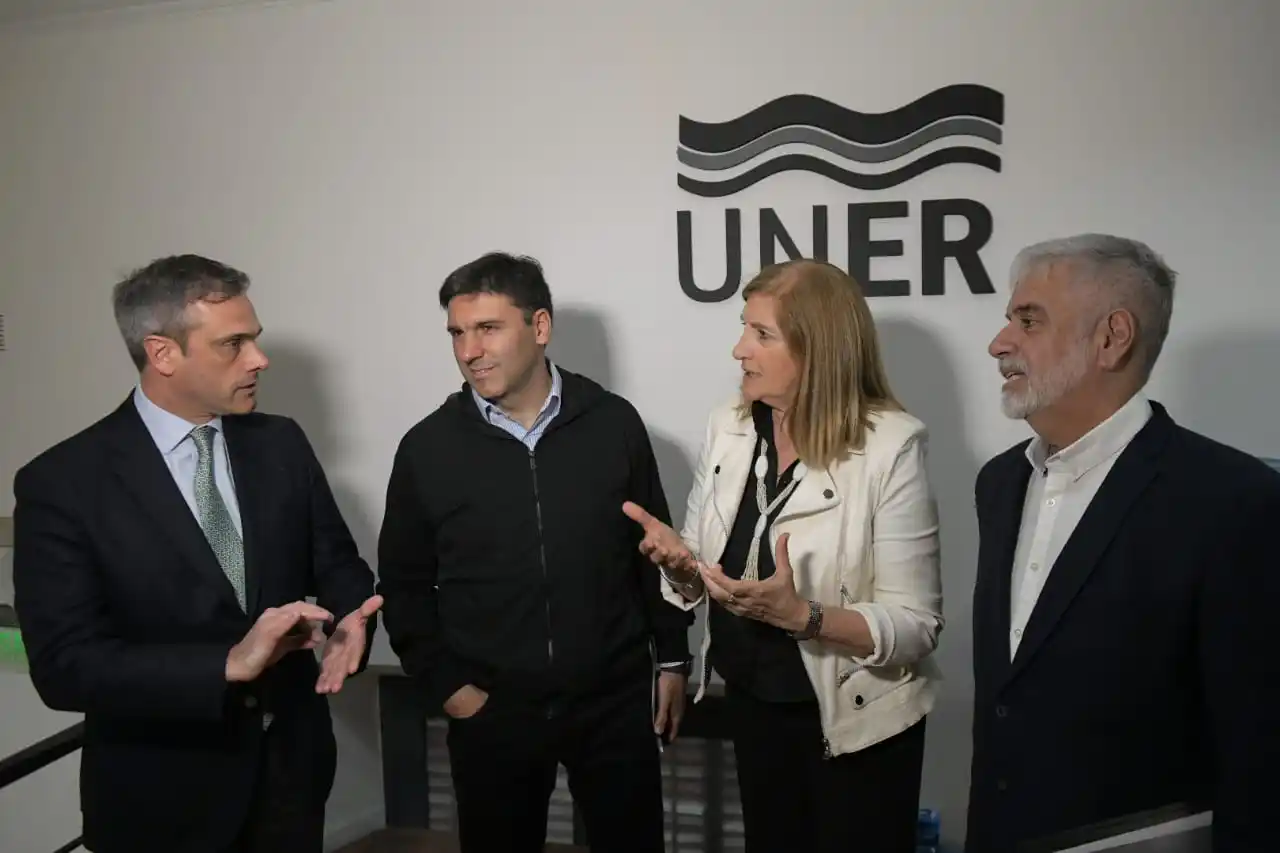 “El equilibrio fiscal es importante, pero no alcanza: hay que reactivar la actividad económica” aseguró Diego Bossio