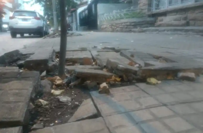 Las veredas bajo la lupa: 18 mil intimaciones en toda la ciudad