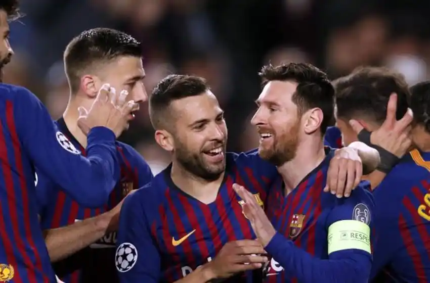 Con doblete de Messi, Barcelona goleó en casa y eliminó a Lyon