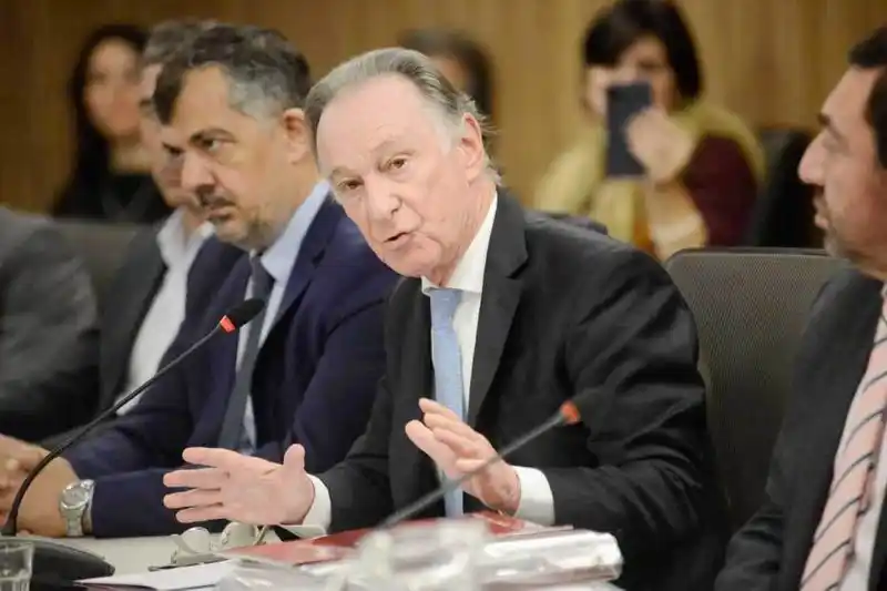 La Cámara Argentina de la Construcción 
reclamó por el desplome de la actividad