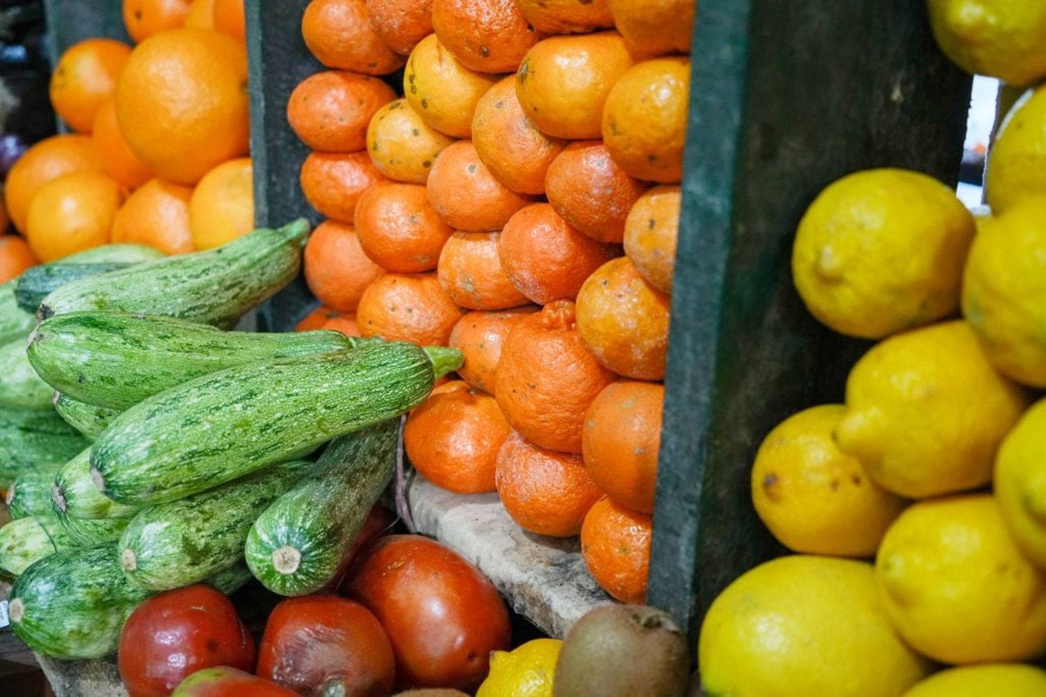 El consumidor pagó más de 3 veces lo que cobró el productor en julio