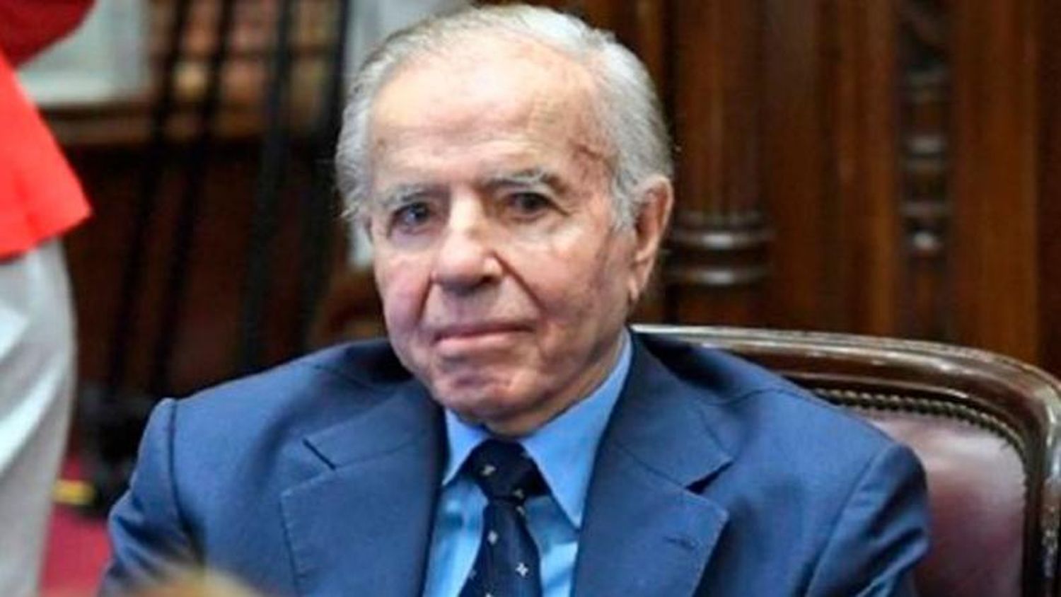 El expresidente Carlos Saúl Menem está internado en estado delicado