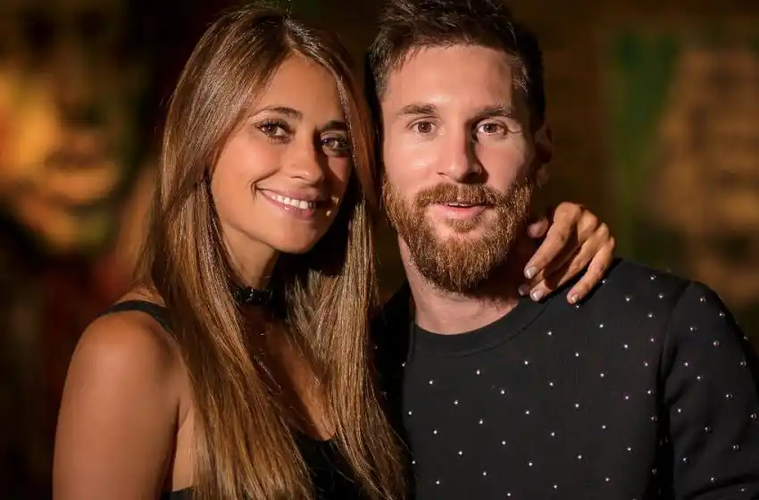 Amor eterno: la foto de Leo Messi y Antonella Roccuzzo en Mar del Plata a los 10 años