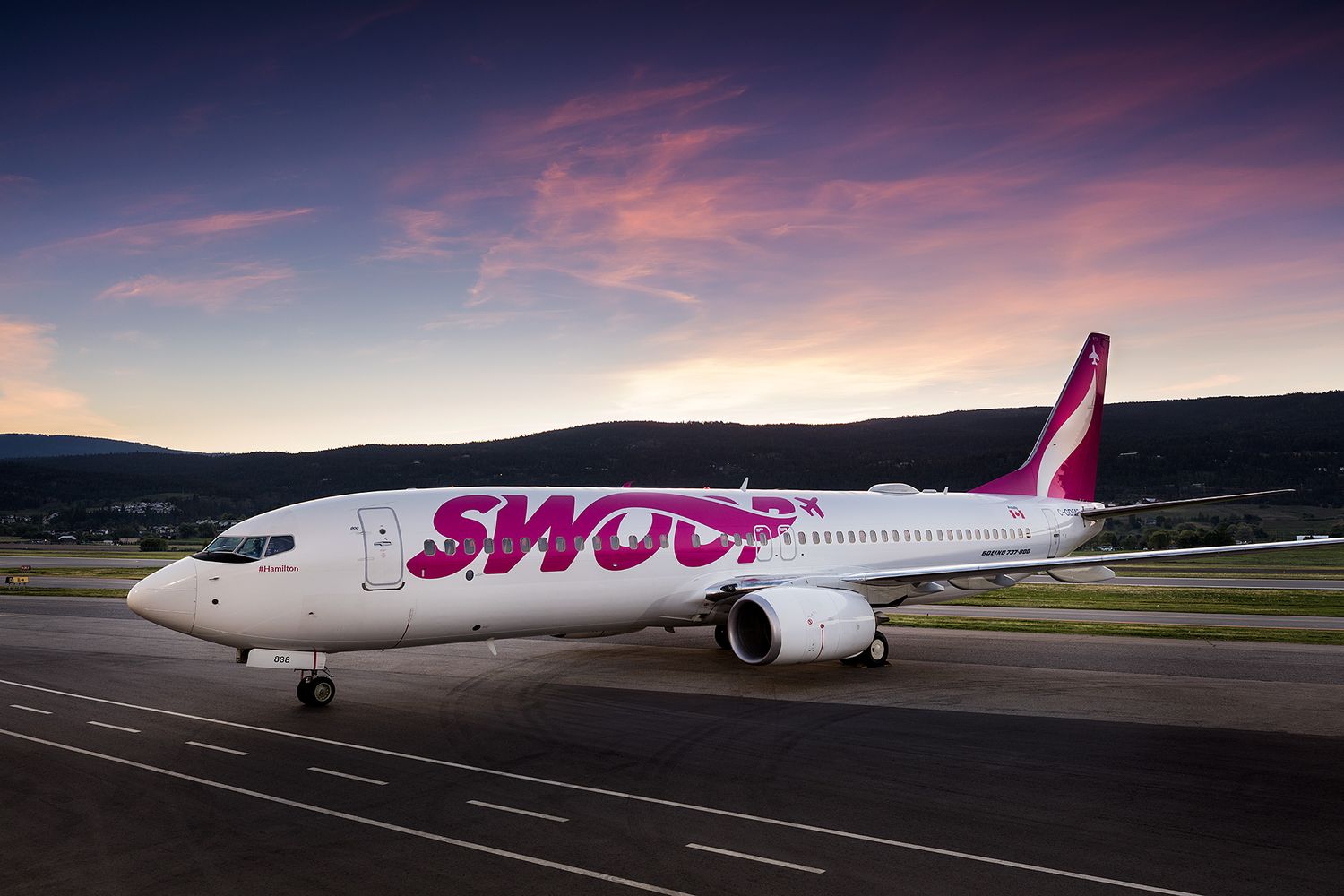 Swoop inauguró sus vuelos a Nashville